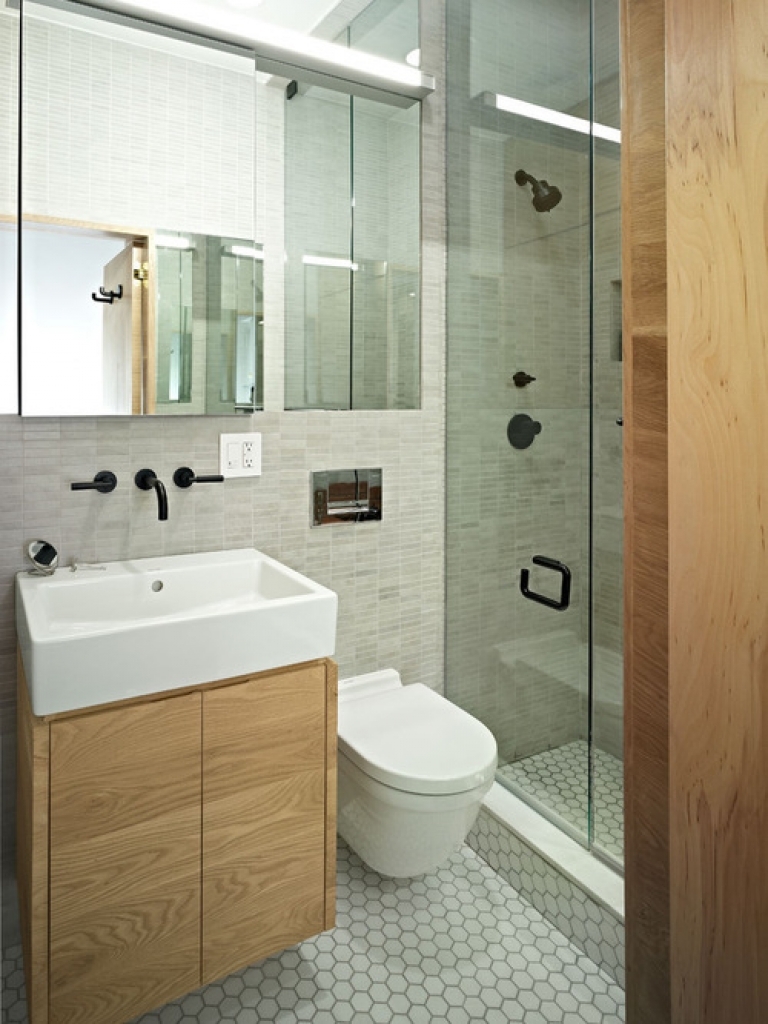 Tìm hiểu về kính cường lực nhà tắm